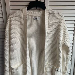Hollister cardigan